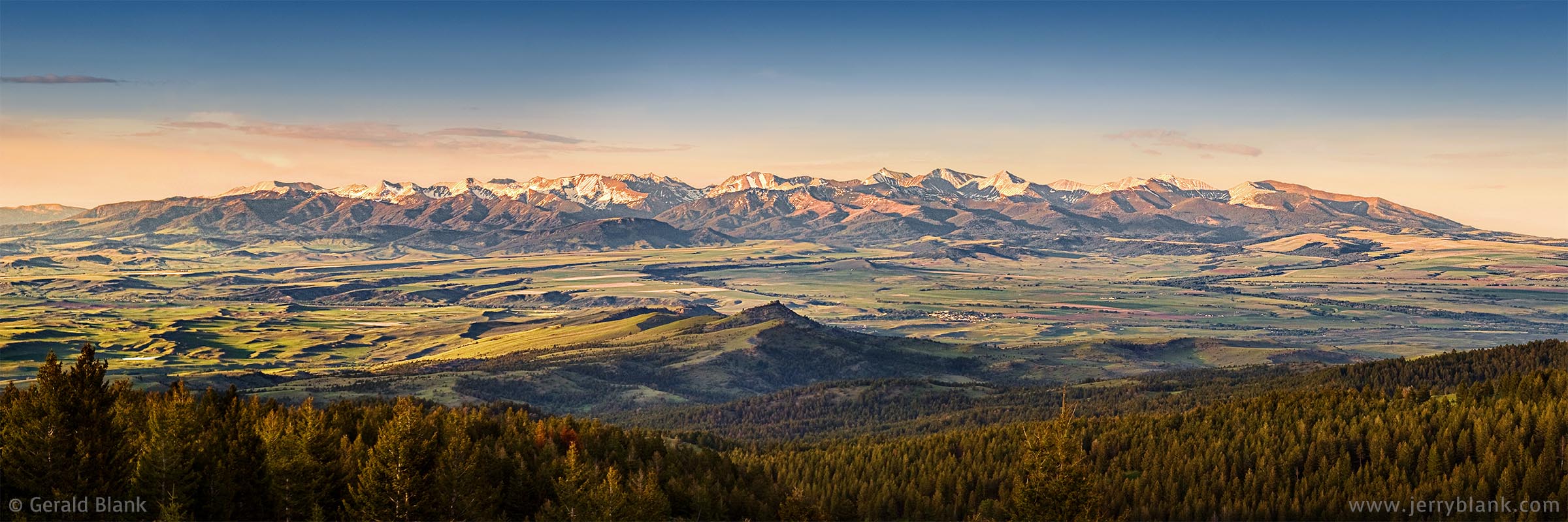 #07945 - Panoramic view of the Crazy Mountains in Montana, captured shortly before sunset in midsummer